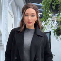 Роскошь прикосновения: Новое кашемировое пальто от "Diva" – воплощение элегантности